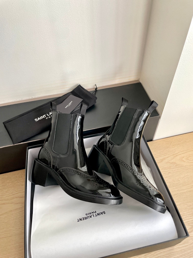Y51 boots